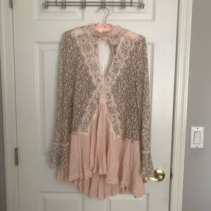 Pale pink free people tunic/dress ☀️💐